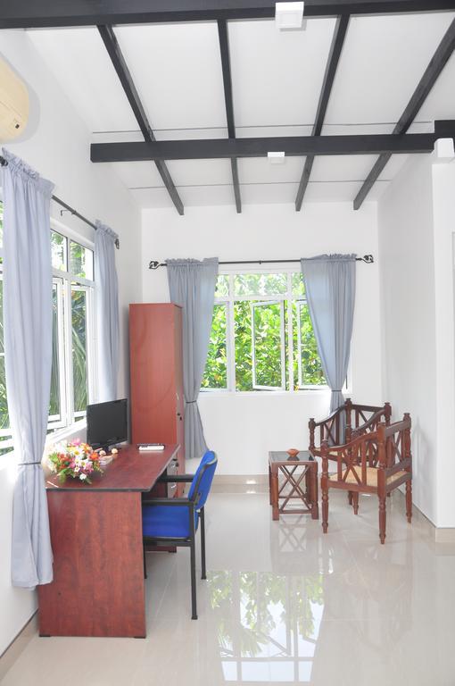 The Fence Bed and Breakfast Bentota Kamer foto