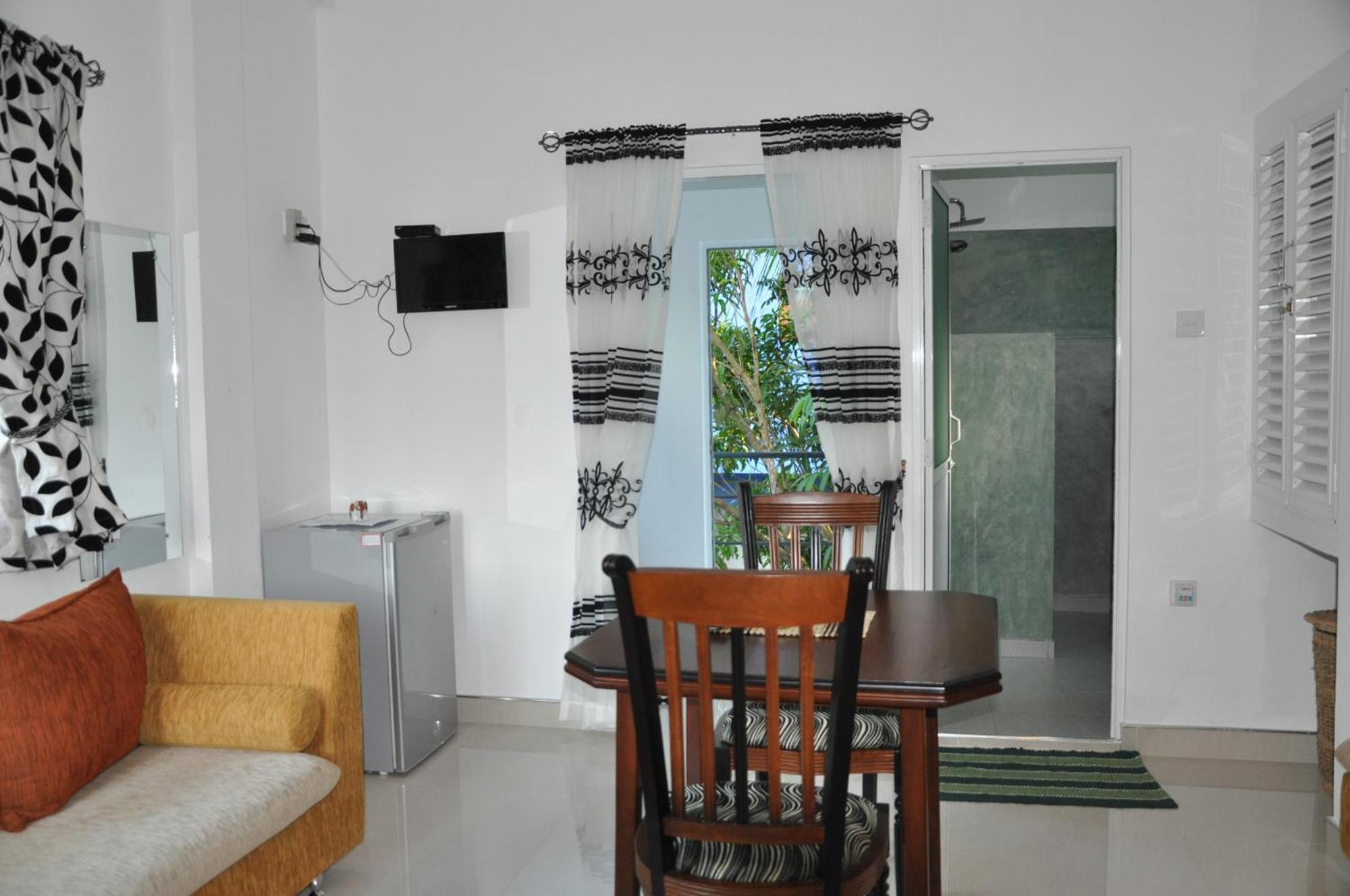 The Fence Bed and Breakfast Bentota Buitenkant foto