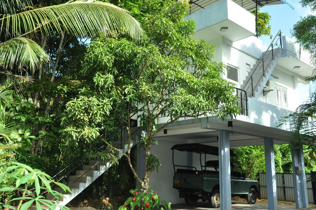 The Fence Bed and Breakfast Bentota Buitenkant foto